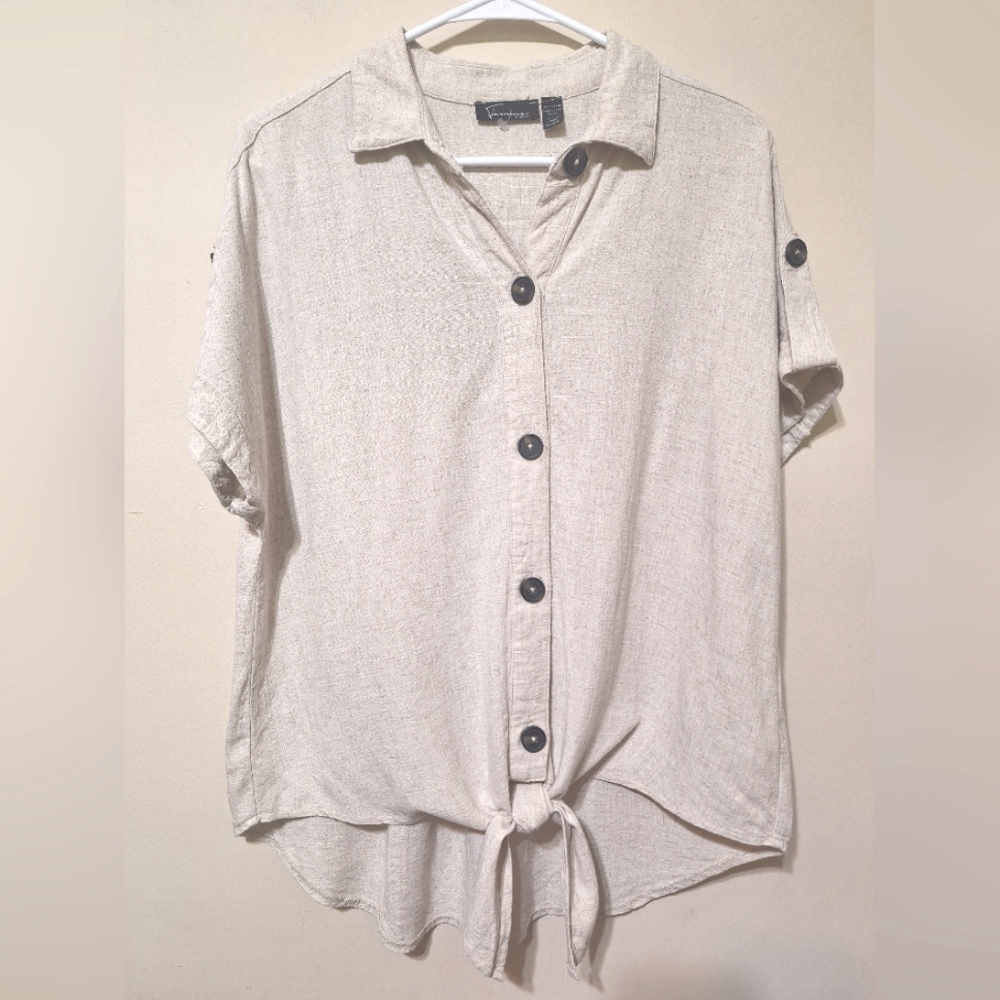 NWOT Femme Medium linen blend cap sleeve button up front tie knot beige shirt